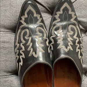 Donald Pliner Men’s western slides